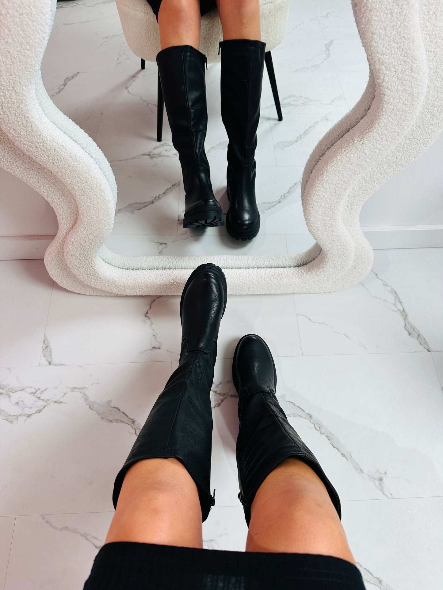MASIE | Botas altas hasta la rodilla negras