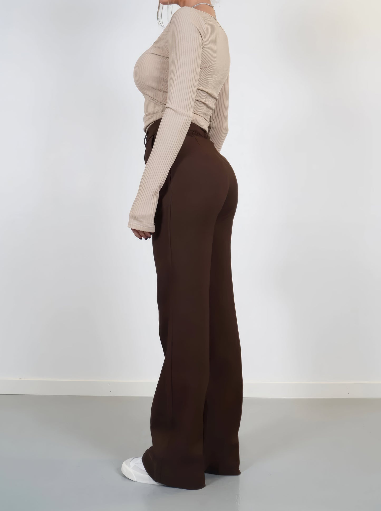 CHARLOTTE | Pantalón Campana Moderno