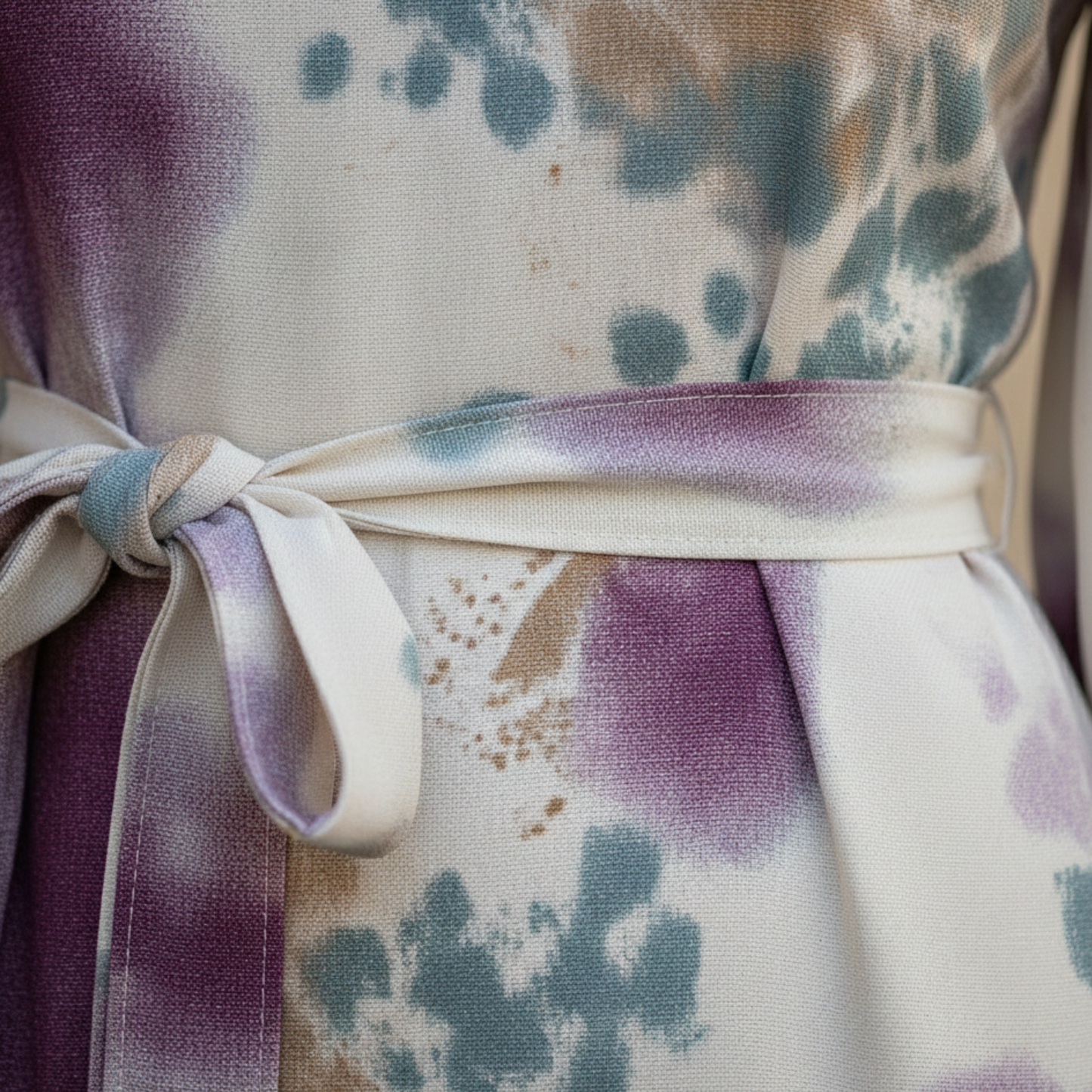 LA SCINTILLA | Vestido midi elegante con detalles refinados