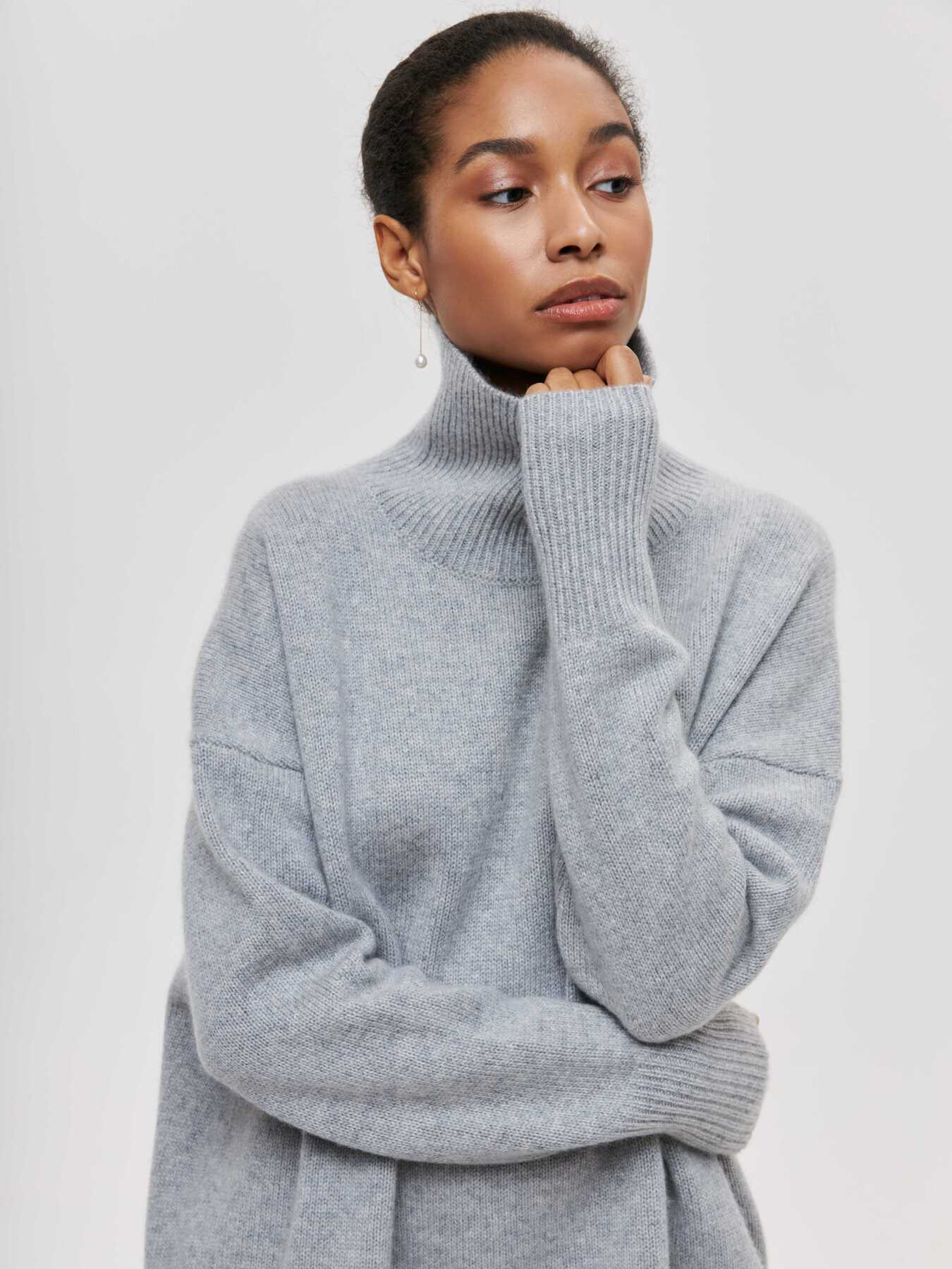 GIANA | Jersey acogedor de cuello alto