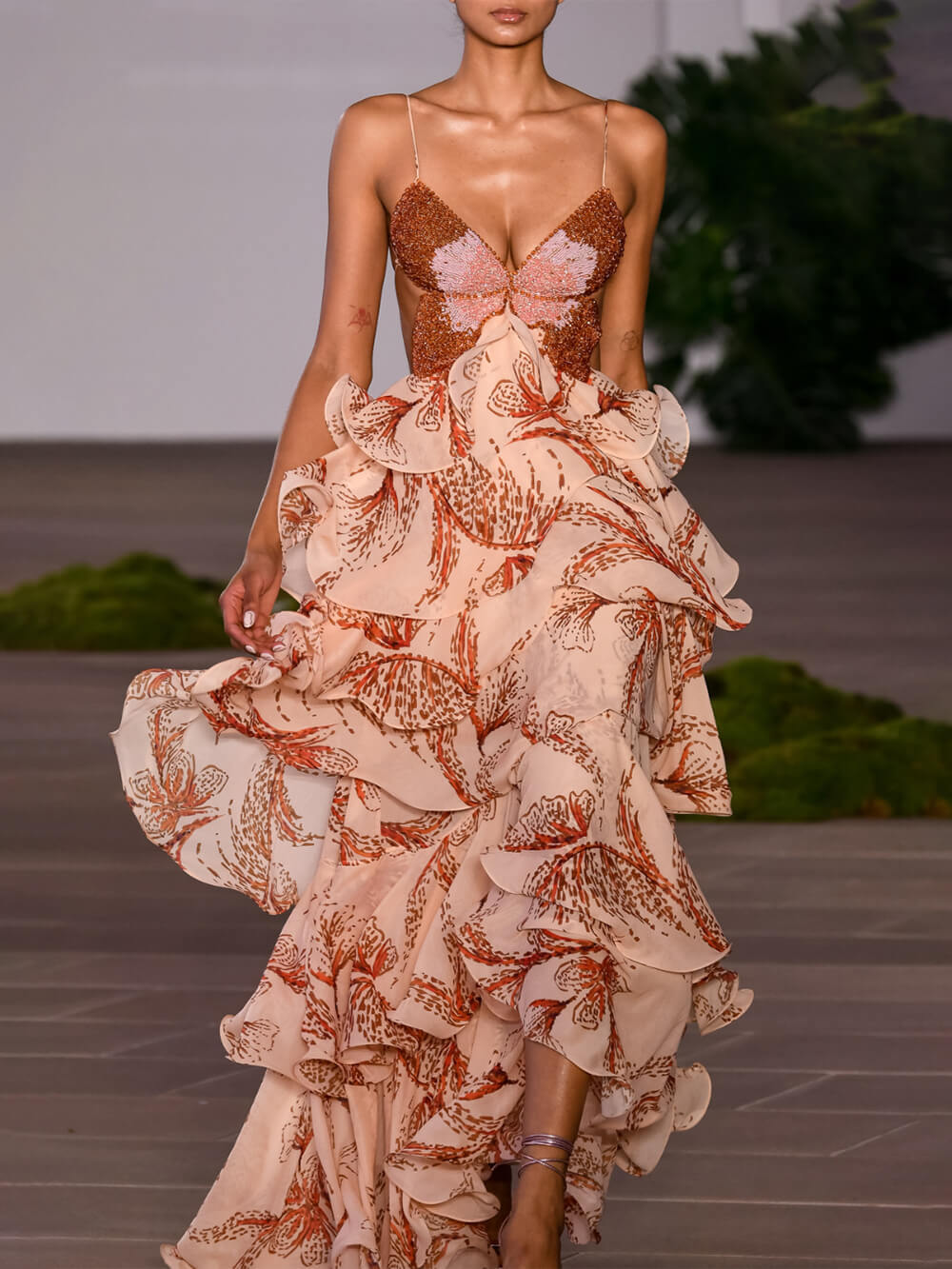 LA SCINTILLA | Vestido maxi con lazo distintivo