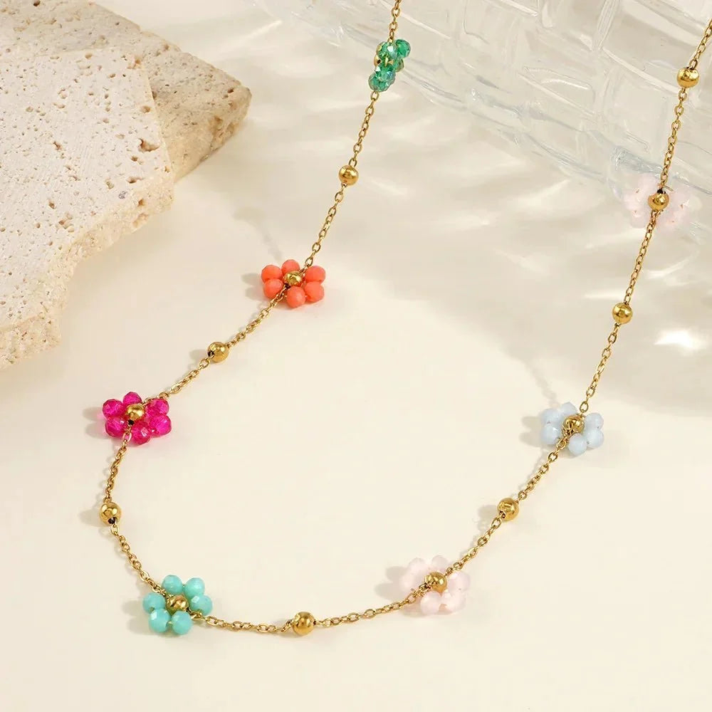 Collar Azalea Floral