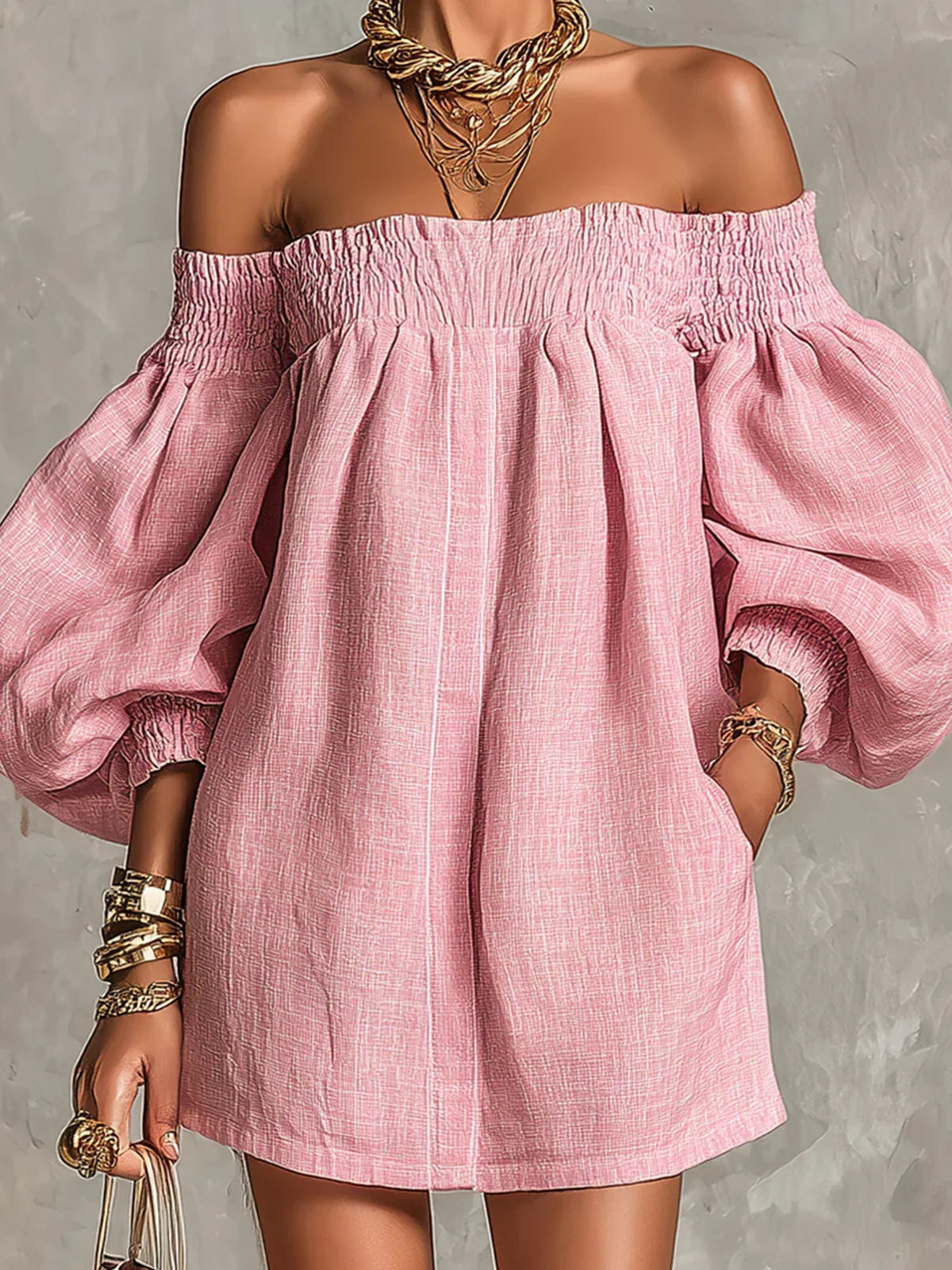 Gisela Vestido Mini Rosa con Mangas Farol y Hombros al Descubierto